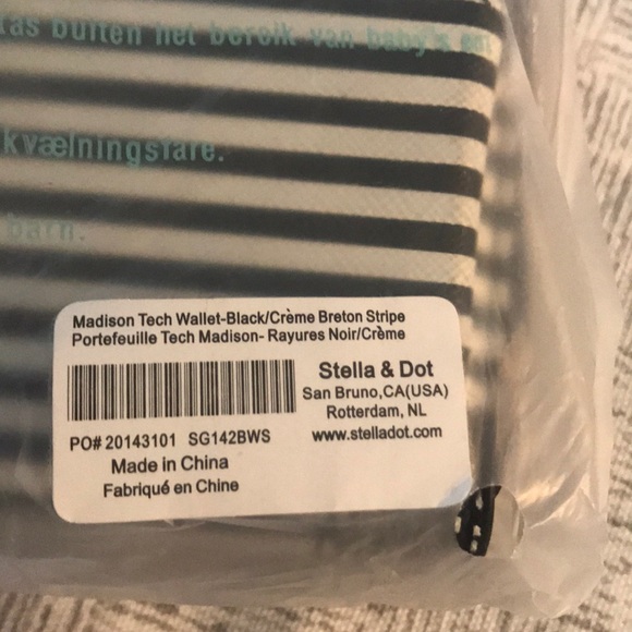 Stella and Dot wristlet - Picture 8 of 8